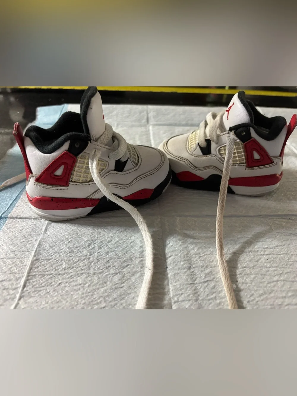 Jordan White, Red & Black Toddler Retro Sneakers